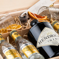 Gin Tonic Box  - Hendrick's Gin XL