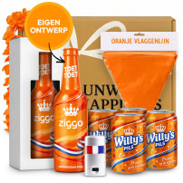 Unwrap Happiness  - Toeter voor de Koning Borrelbox (eigen ontwerp)