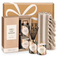 Unwrap Happiness - Cozy Moment